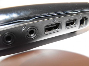 ASUS Eee PC 1101HA - Side1