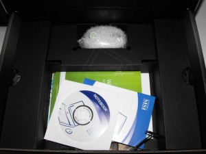 msi-x320-unboxing-010