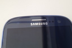 Samsung Galaxy S III DE - 4