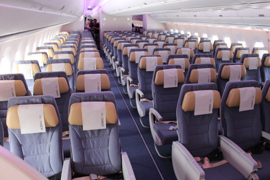 Airbus A350 - Economy Class