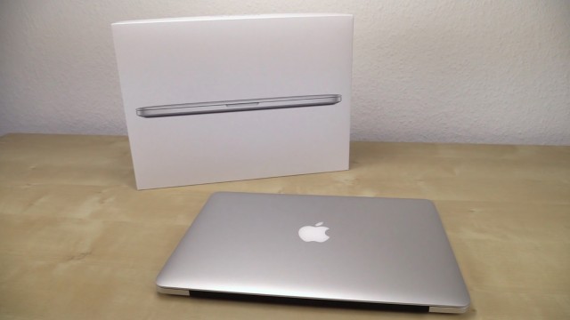 Apple MacBook Pro 13 2015 - 1