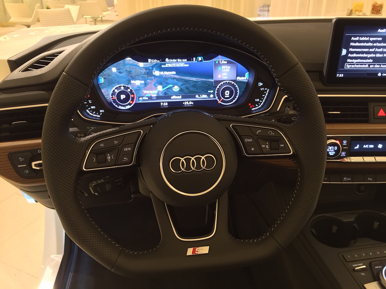 Audi A4 Audi virtual cockpit