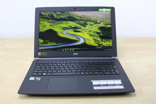 Acer Aspire V15 Nitro - 1