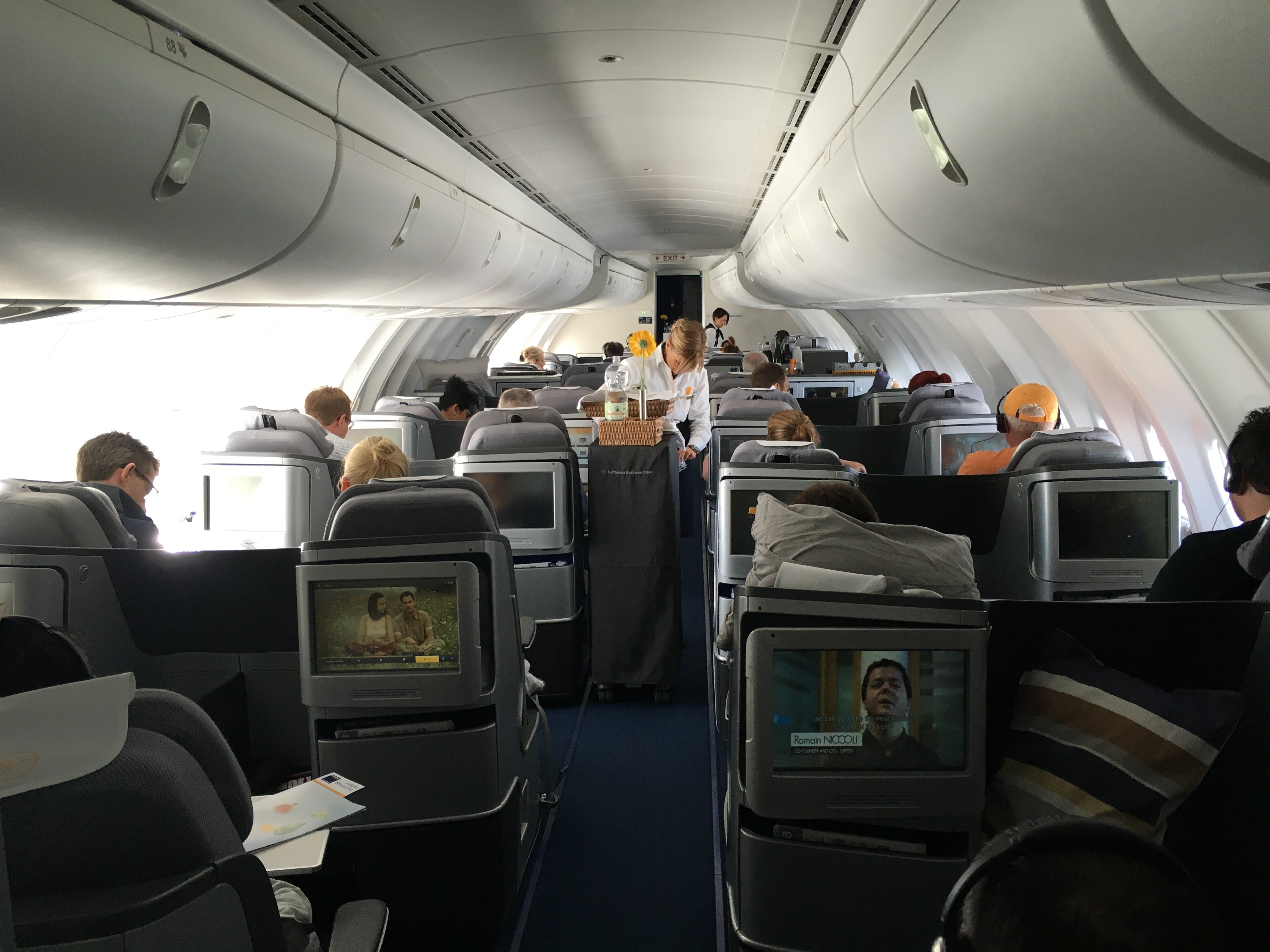 Lufthansa Business Class Flug - 11