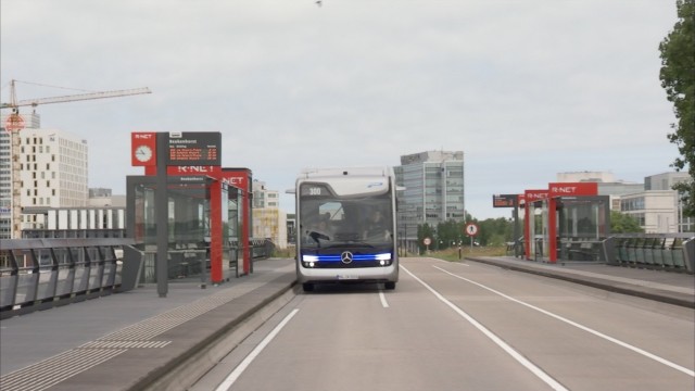 MB Future Bus 6