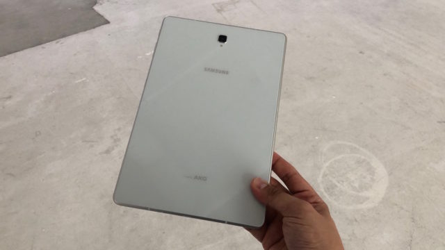 Samsung Galaxy Tab S4 - 1