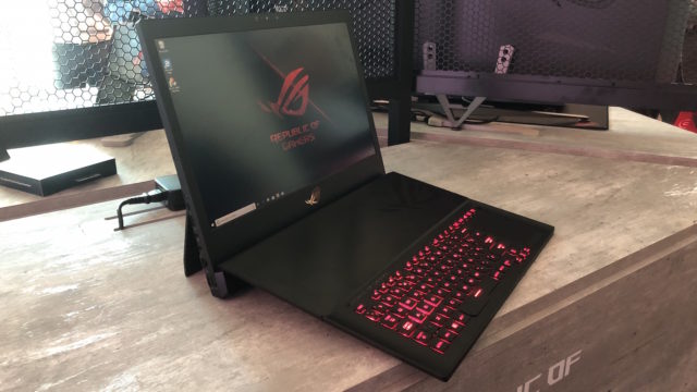 ASUS ROG Mothership - 3