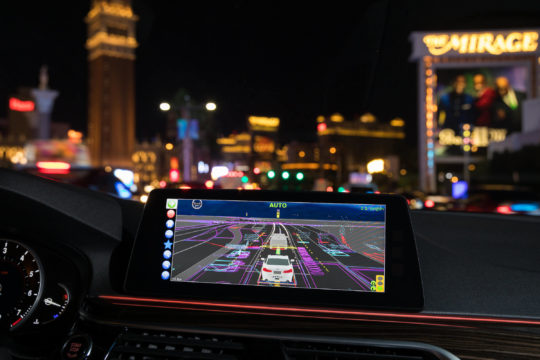aptiv-2019-autonomous-car-display