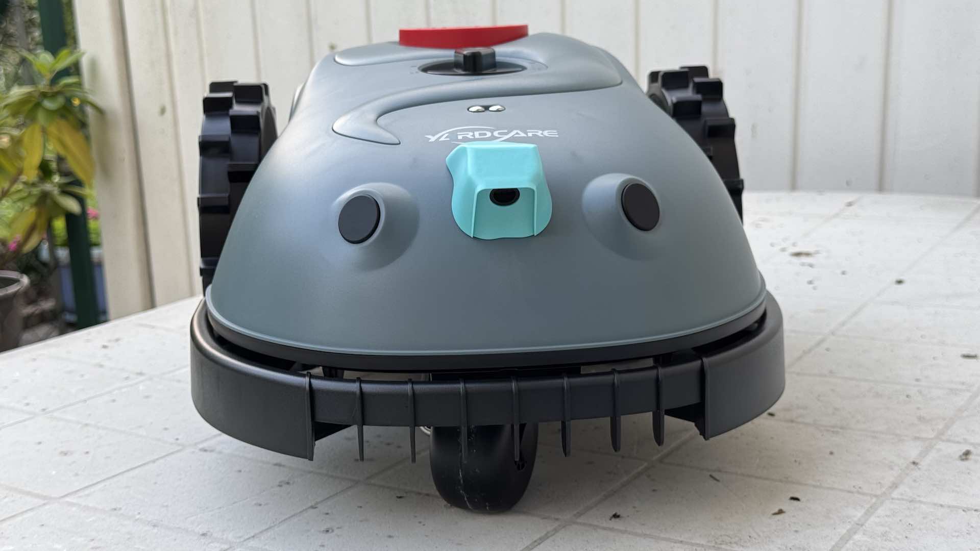 Yardcare V100 - Front